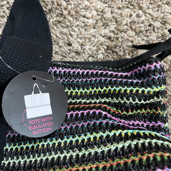 Tote bag with insulated bottom - Picture 2 of 3